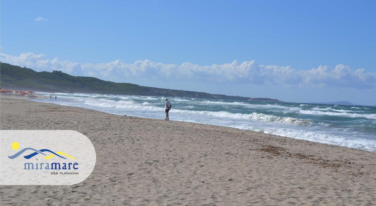 Miramare Struttura Sulla Spiaggia Platamona Luaran gambar