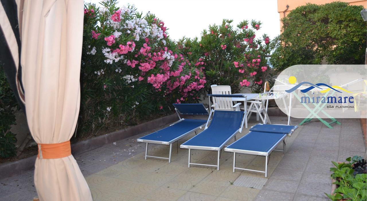 Miramare Struttura Sulla Spiaggia Platamona Luaran gambar